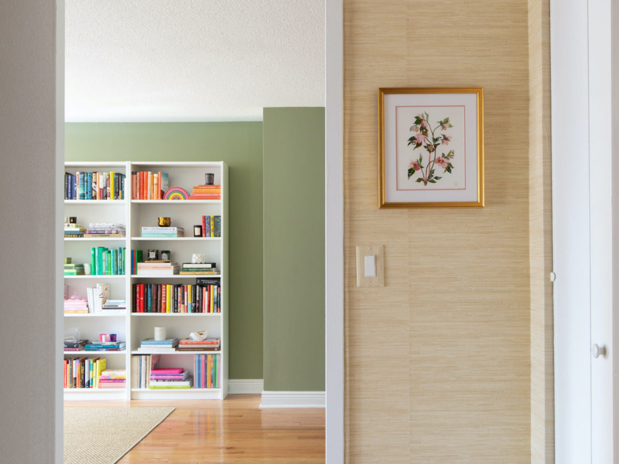 See How This NYC Apartment Entryway Receives an Ultimate Glow-Up