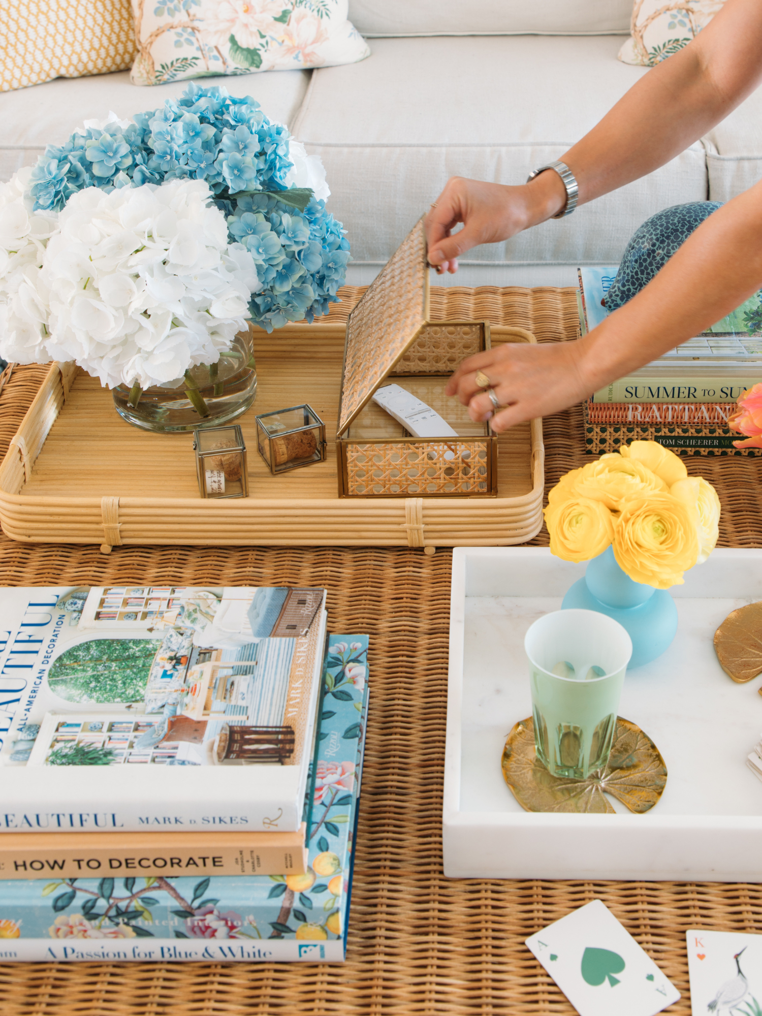 Our Top Tips for an Effortlessly Styled Coffee Table