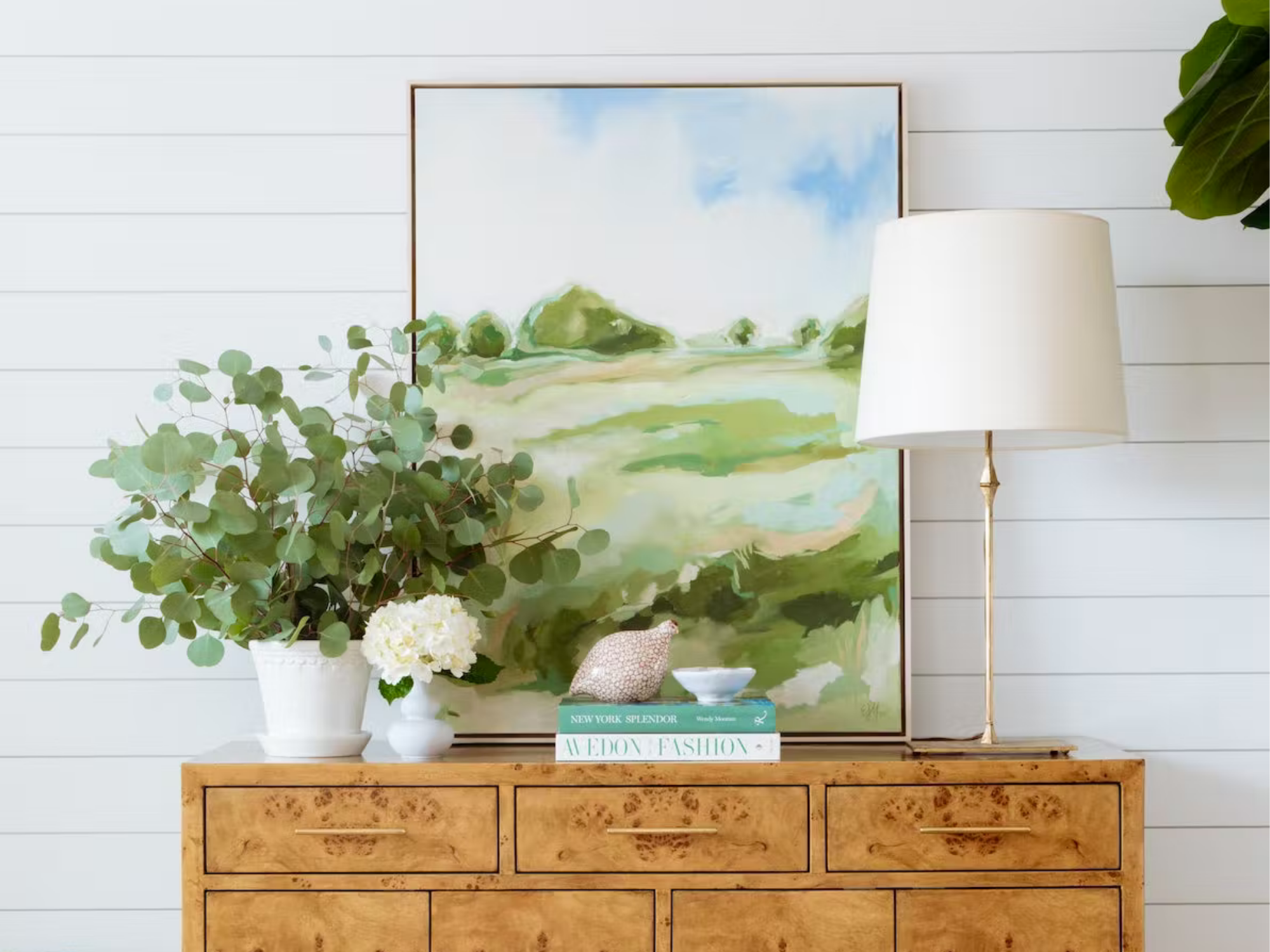 Roxy Shares a Step-by-Step Guide to Styling a Functional Entryway