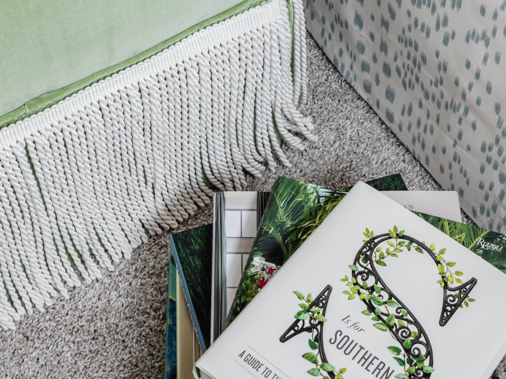 5 Books Every Aspiring Grandmillennial Should Read