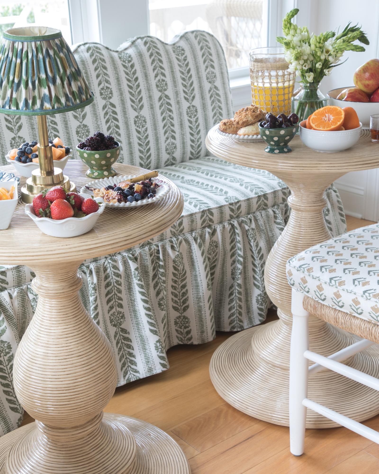 Margot Pedestal Accent Table - Large