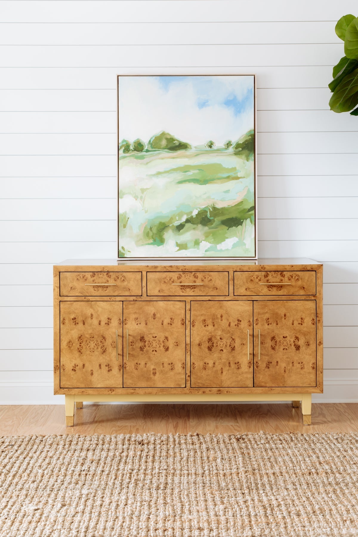 Roxy Shares a Step-by-Step Guide to Styling a Functional Entryway