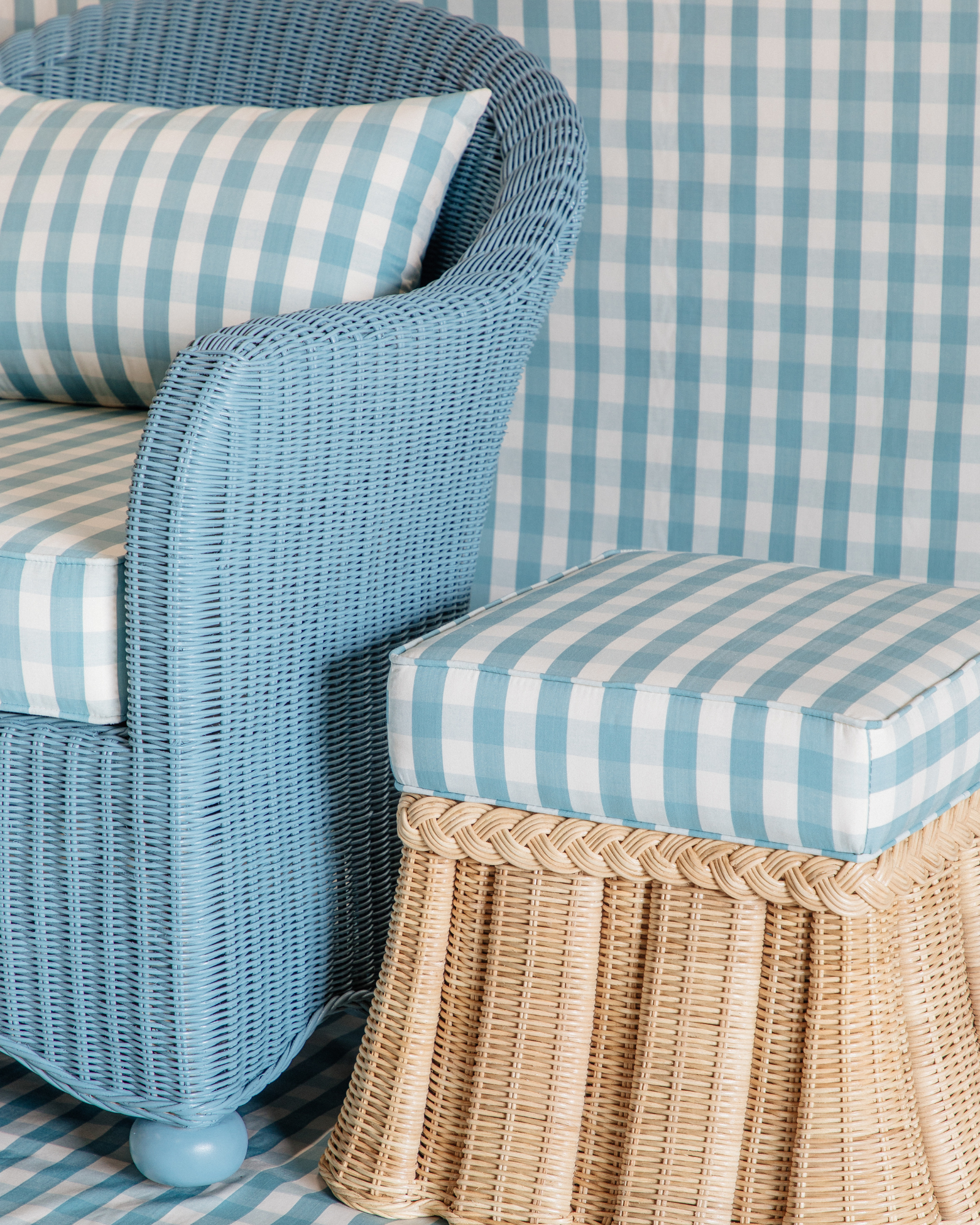 Wavy Wicker Lounge Chair - Custom Color