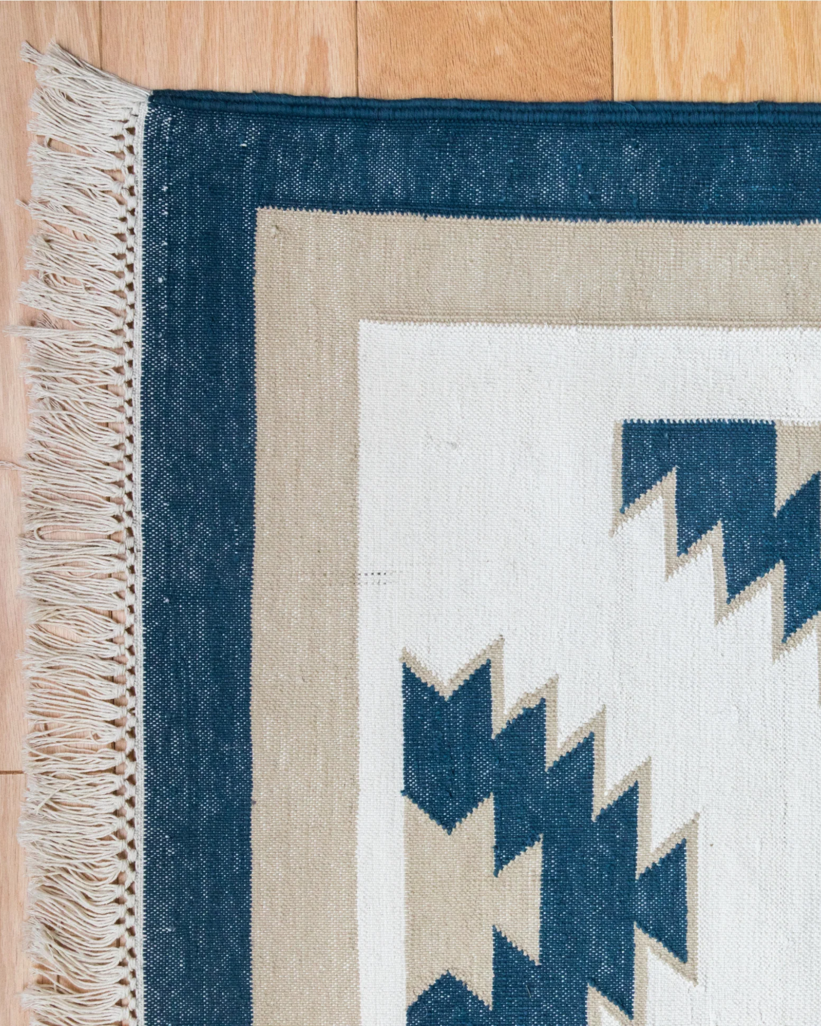 8'x10' Diamond Jali Dhurrie Rug Navy