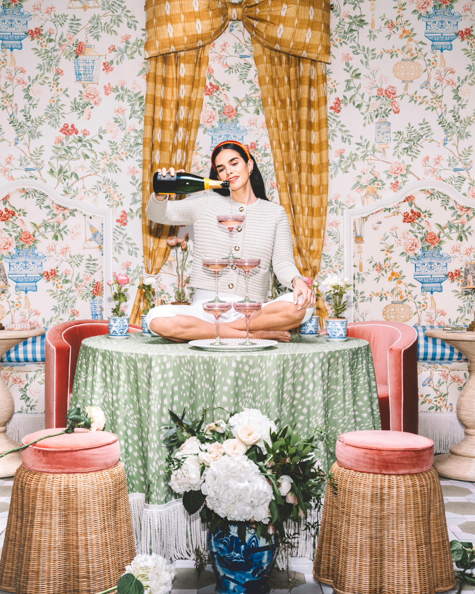 Jardin Fleuri in Ivory Wallpaper