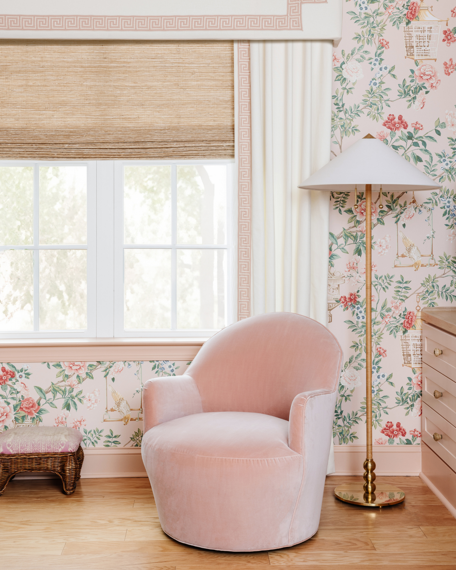Jardin Fleuri in Petal Wallpaper