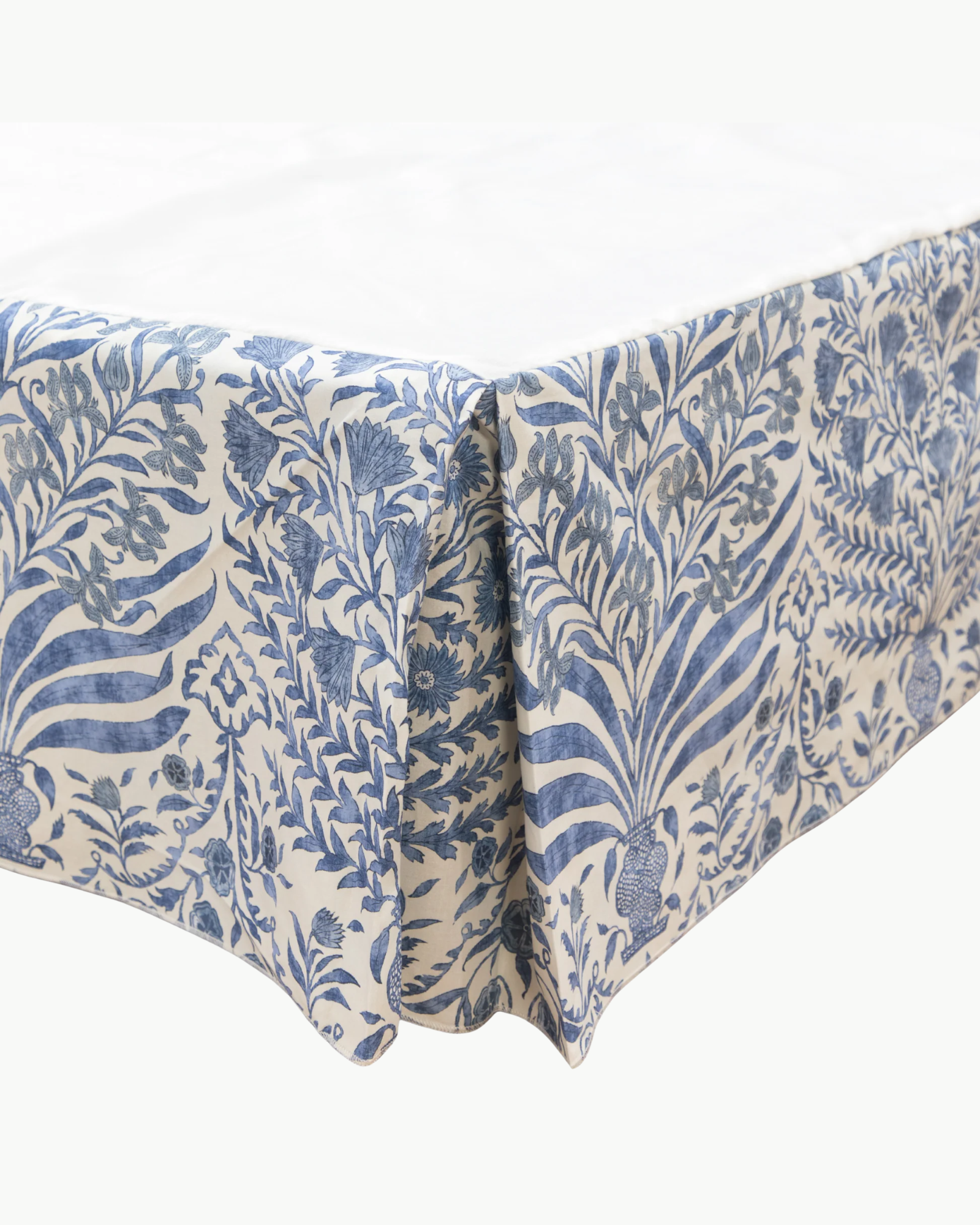 Kick Pleat Bed Skirt - King