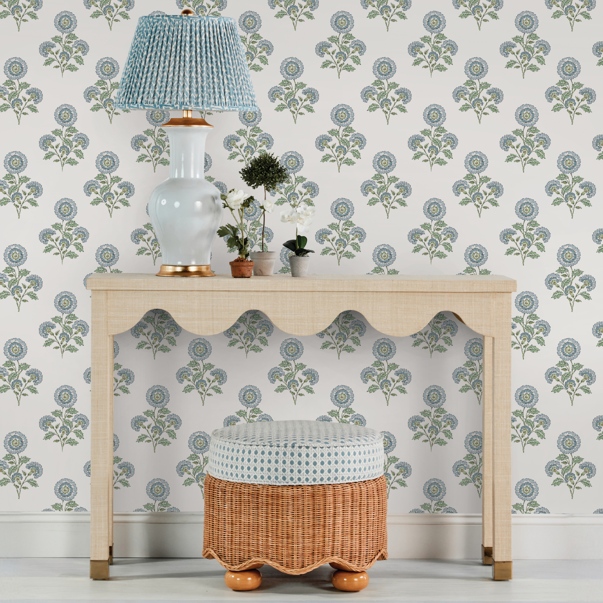 Wavy Grasscloth Console - Small
