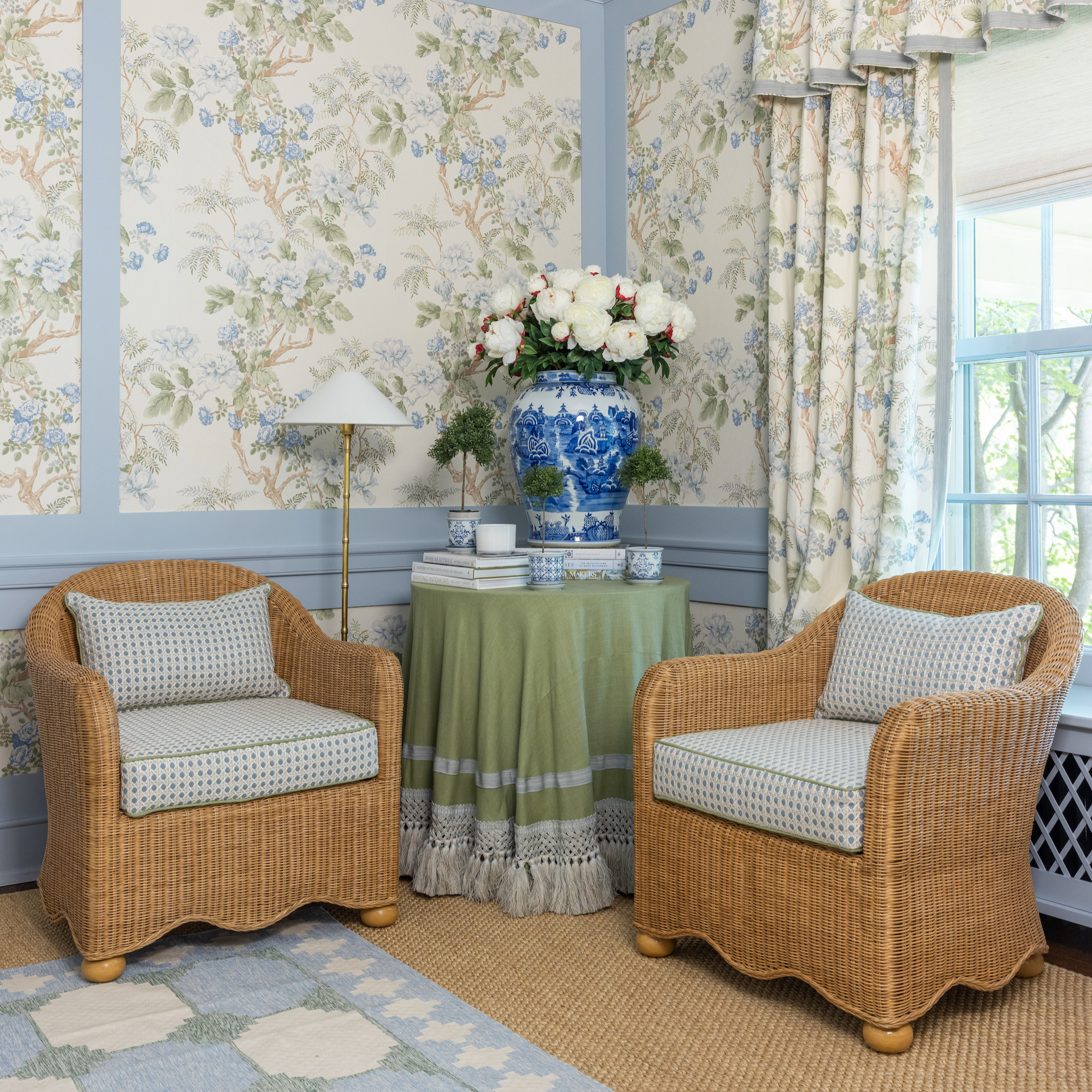 Wavy Wicker Lounge Chair - Monterey Woven Texture