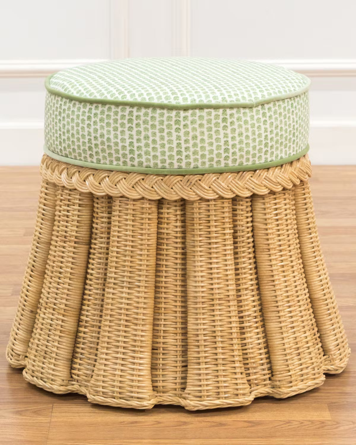Pleated Wicker Stool - Round