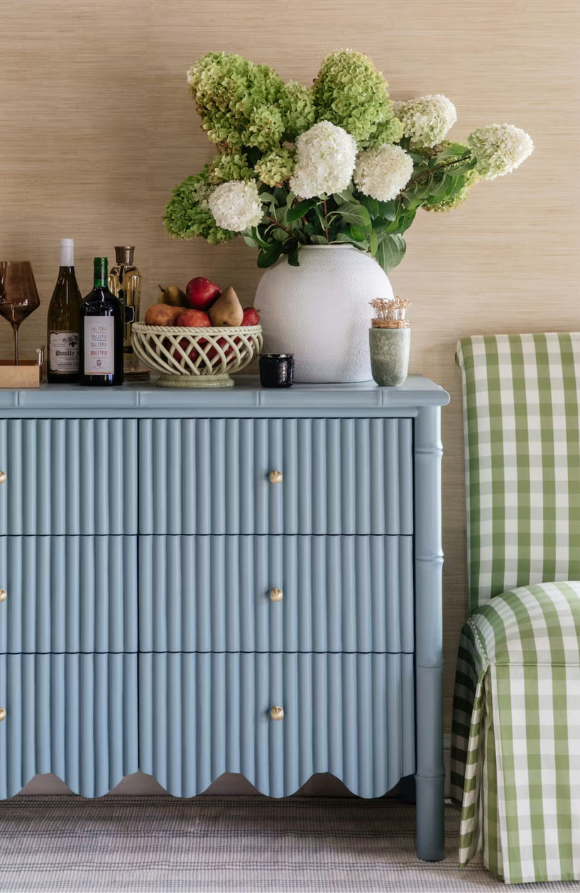 Dressers & Nightstands