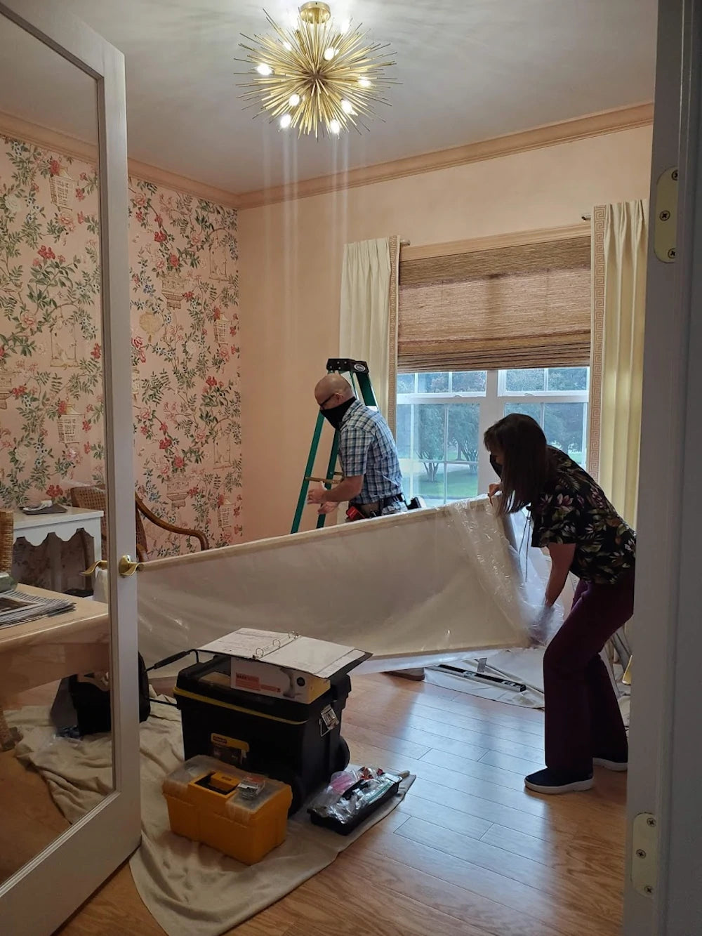 Before & After: Step Inside Roxy's Home Office Transformation