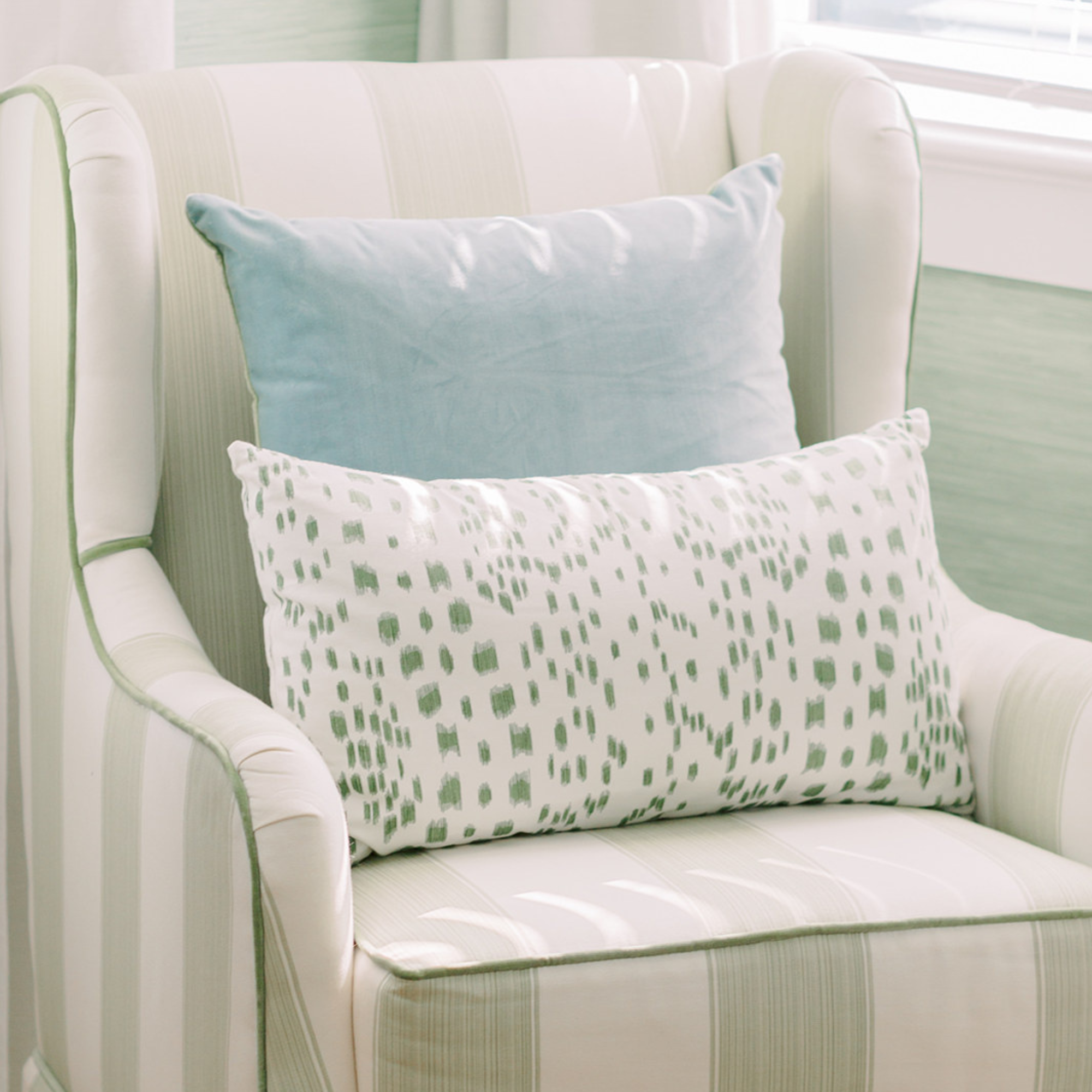 Signature Hunter Green Les Touches Lumbar Pillow